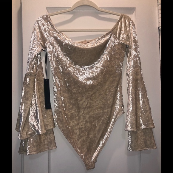 ☁️ House of Harlow 1960 x Revolve Gianna Bodysuit - Picture 6 of 8